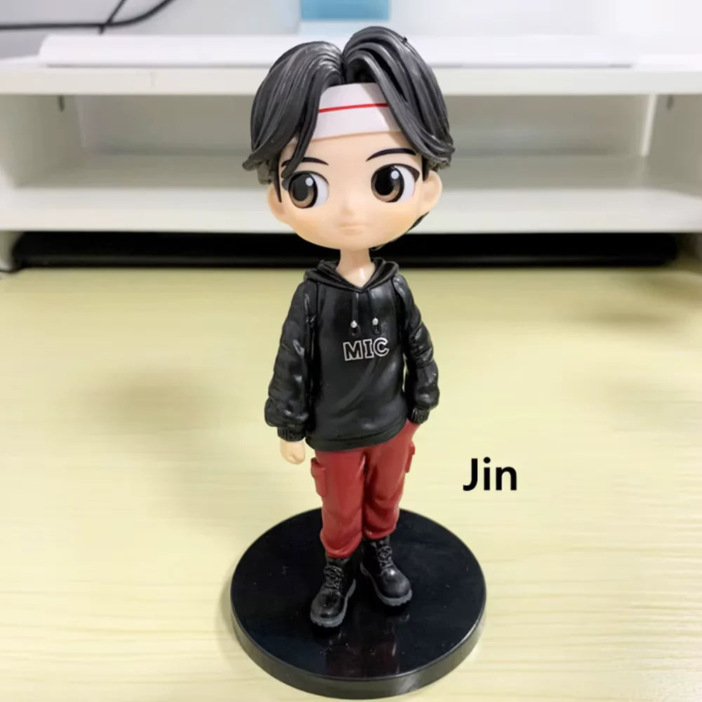 Set de 6 figuras coleccionables: BTS – ¡Lleva a los Bangtan Boys contigo!