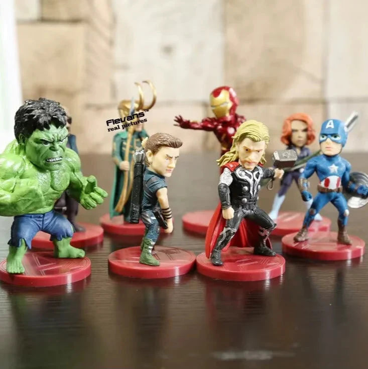 Set de 8 figuras coleccionables Avengers Jugueteria Sonrisas