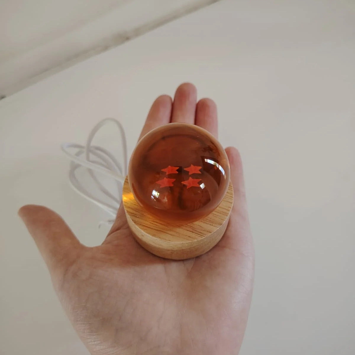 Lámpara Decorativa – Esfera de 4 Estrellas de Dragon Ball (4,3 cm)
