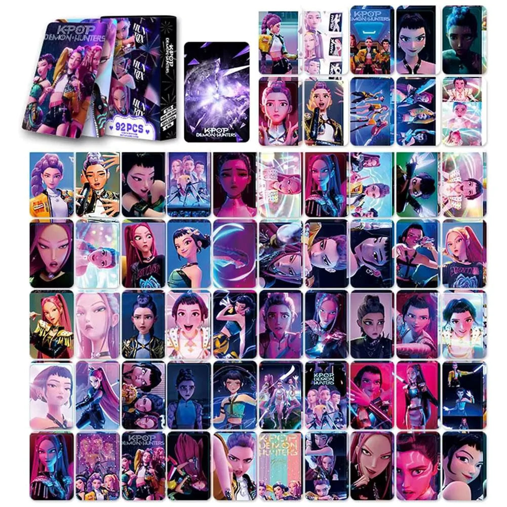 Caja de Cartas K-Pop Demon Hunters – Huntrix & Saja Boys (92 piezas)