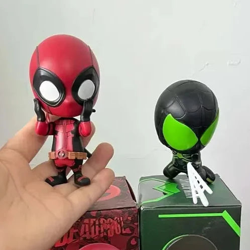 Figura Bobblehead de Spider-Man – Traje de Sigilo (Negro)