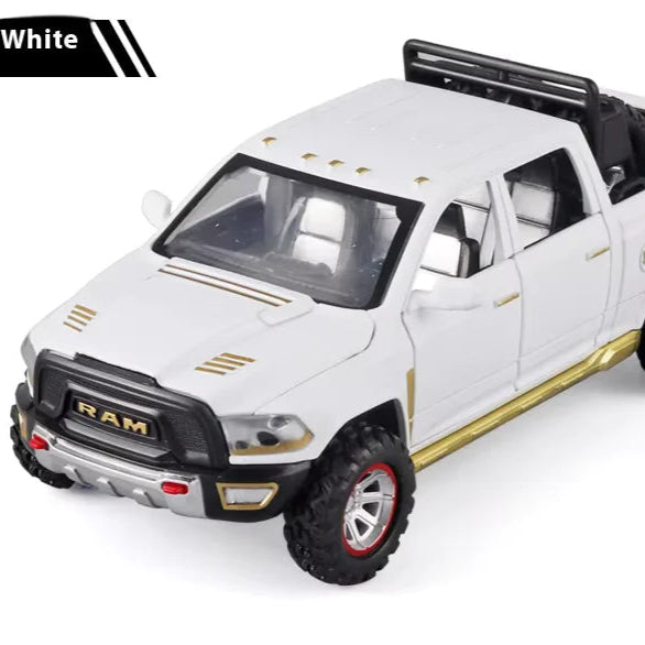 Camioneta Dodge RAM 1:32 – Camioneta de Aleación con Luces y Sonido