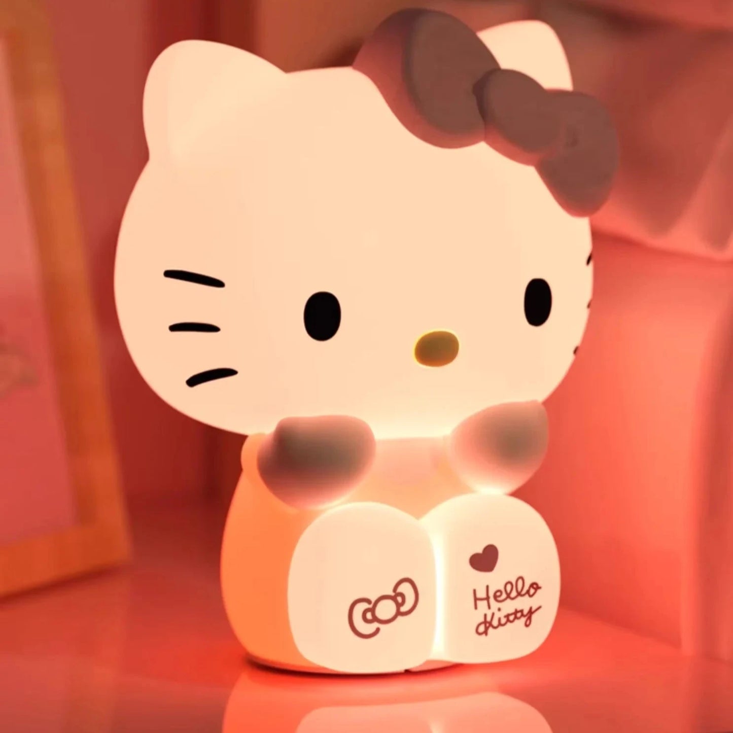 Lámpara de Hello Kitty Recargable - Sanrio + ENVIO GRATIS