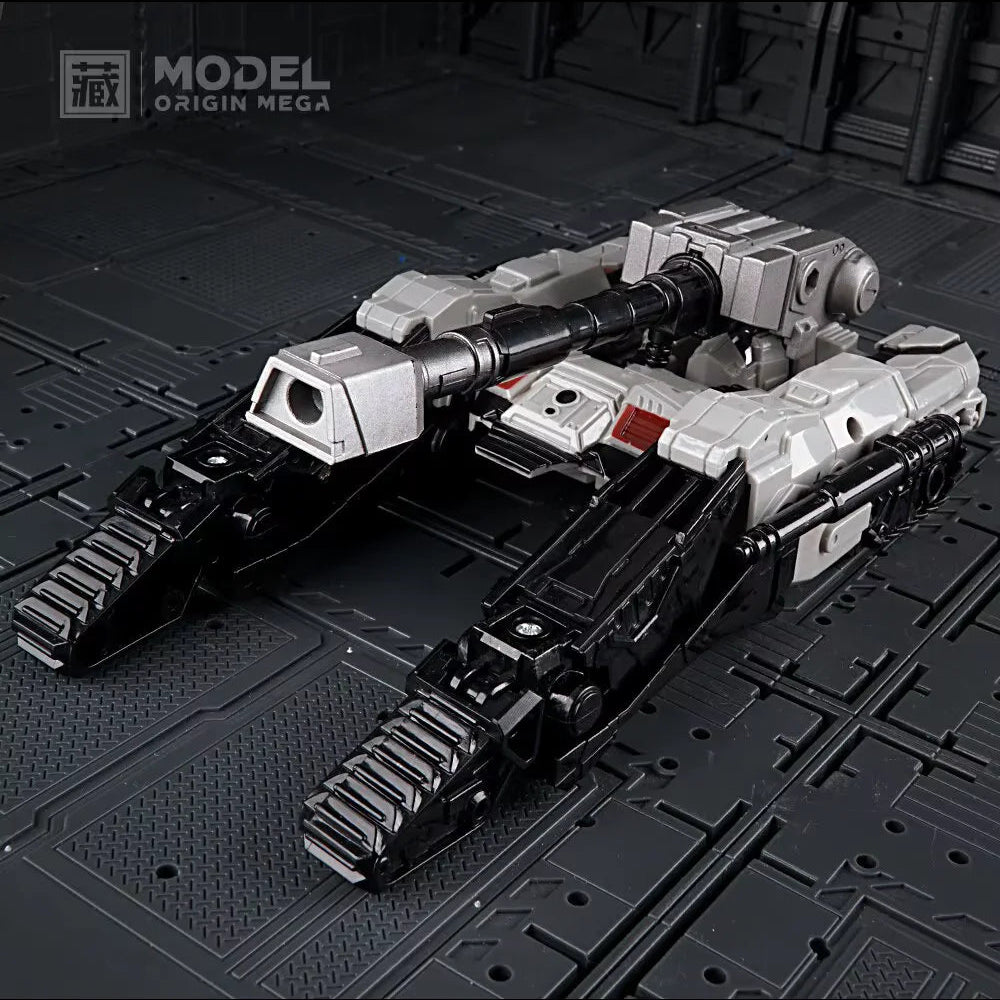 JINKE JK13 Megatank – Figura de Acción Transformable de 18 cm (Megatron)