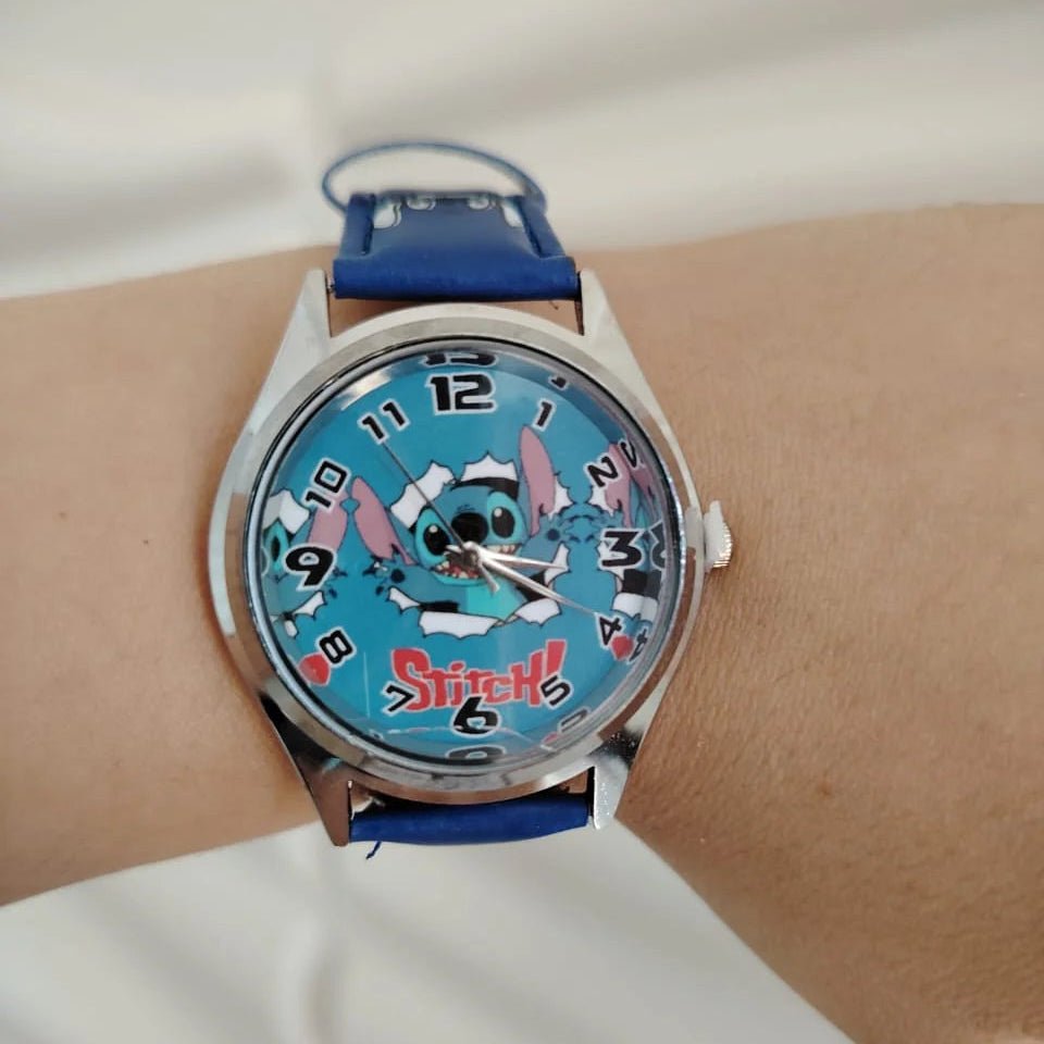 Reloj de Stitch en Caja de regalo Kawaii