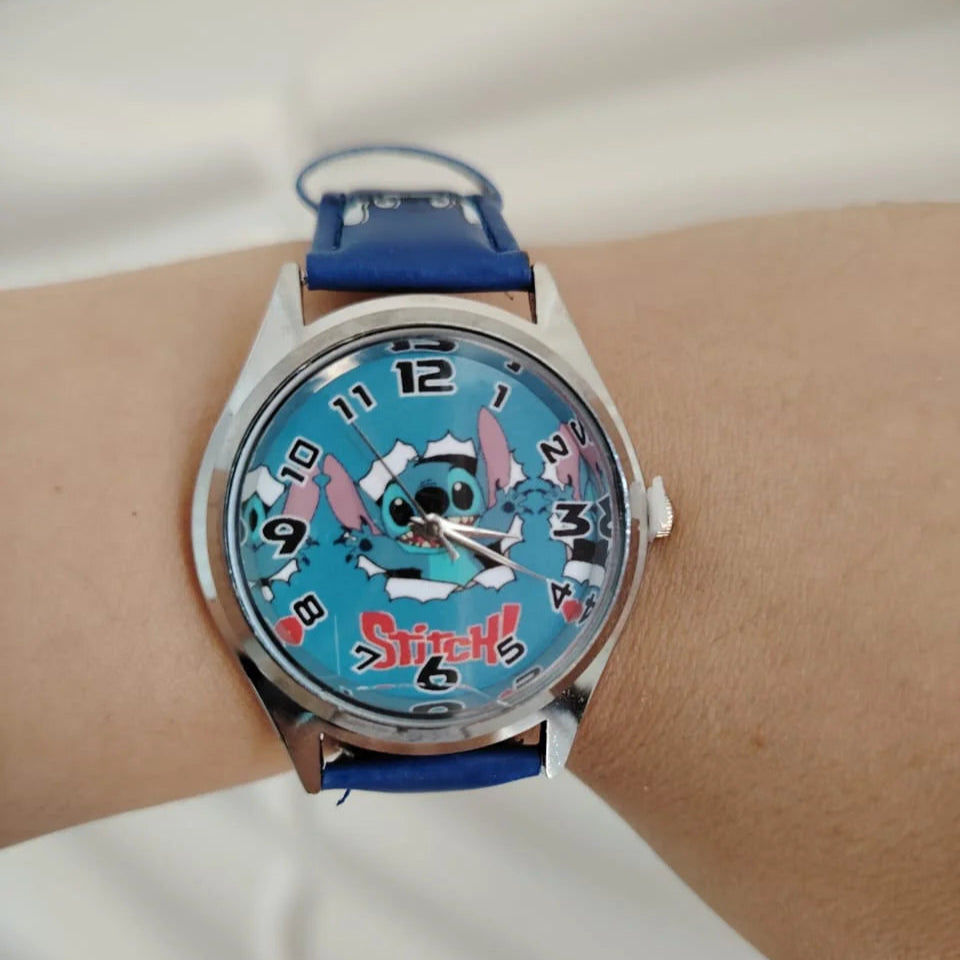 Reloj de Stitch en Caja de regalo Kawaii